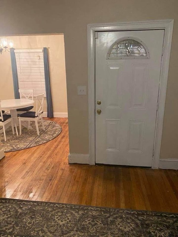 Foto del edificio - 411 E 8th Ave