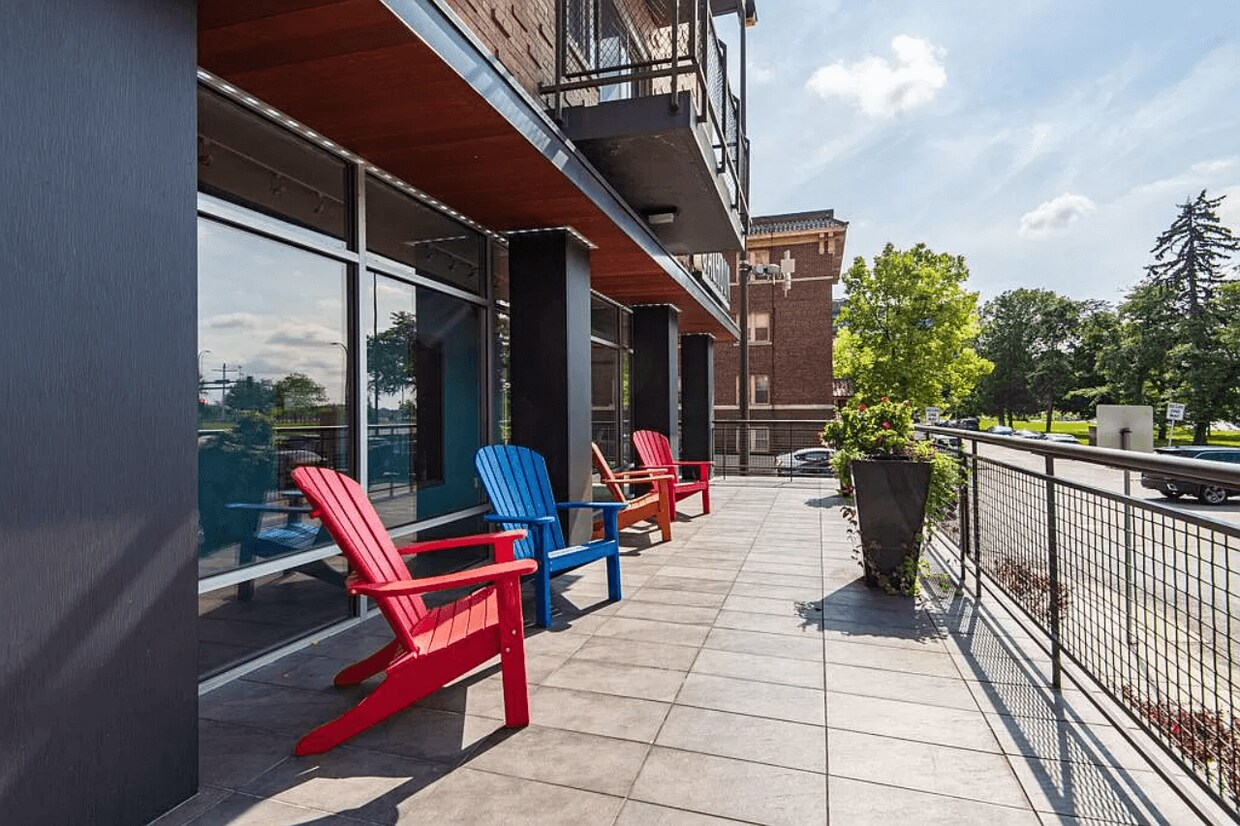 The Venue On Knox Apartments at 2893 Knox Ave S Minneapolis, MN