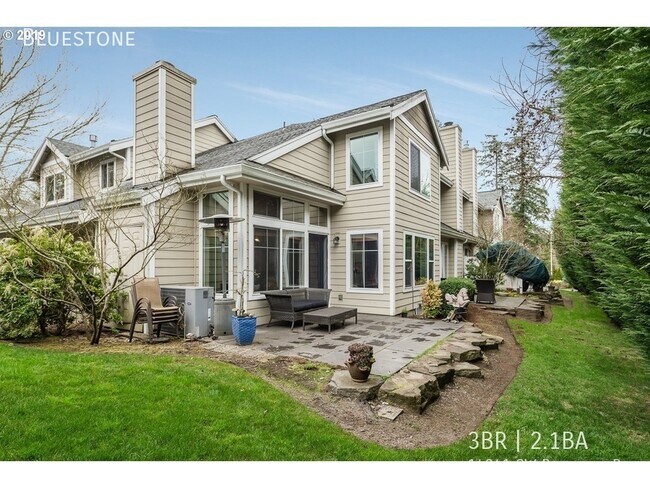 Foto del edificio - 14241 SW Barrows Rd