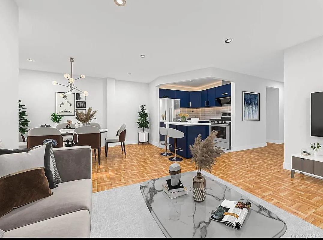 Foto principal - 54-26 82nd St