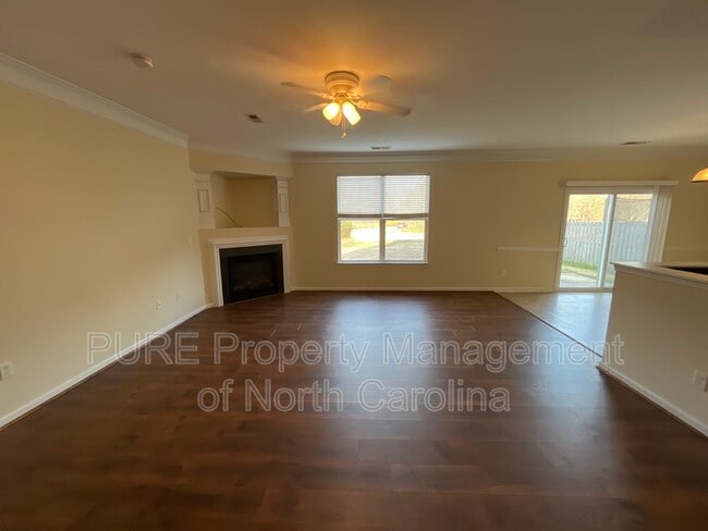 Building Photo - 4200 Herkimer Dr