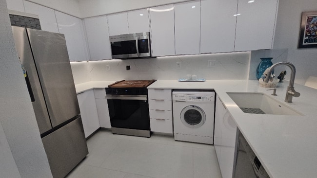 Photo - 2501 S Ocean Dr Apartment