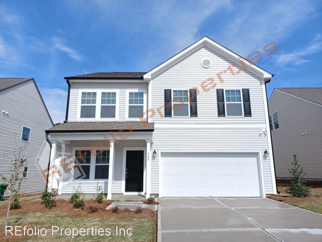 4 br, 2.5 bath House 909 Atlantis Street House Rental in Fuquay