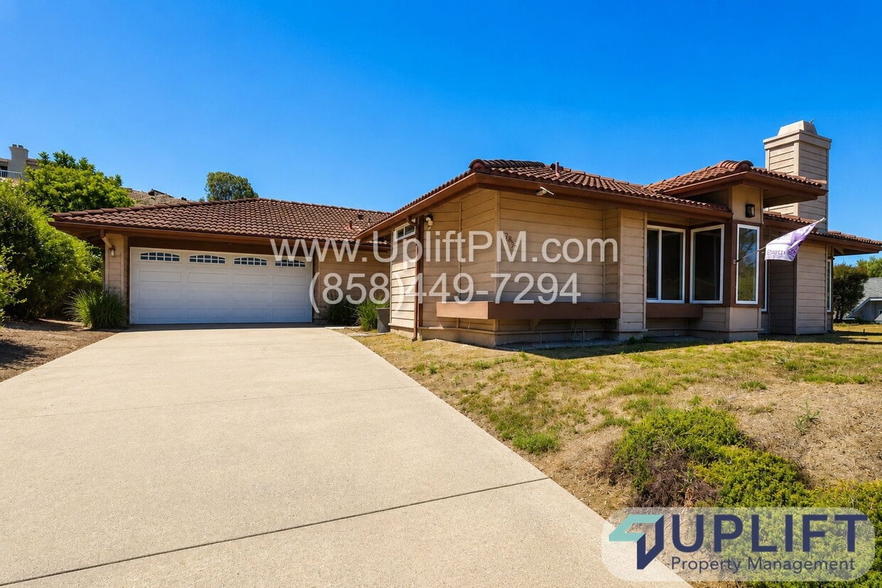 Building Photo - 17837 St Andrews Dr