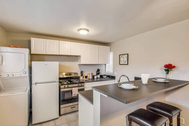 Foto del edificio - 4202 Stanford St