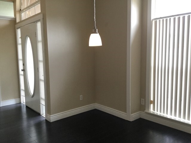 Building Photo - 7157 Coral Cove Drive