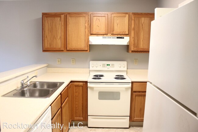 Foto del edificio - 2 br, 1.5 bath House - 2413 Mosby Court