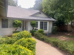Building Photo - 3257 Seedling Dr