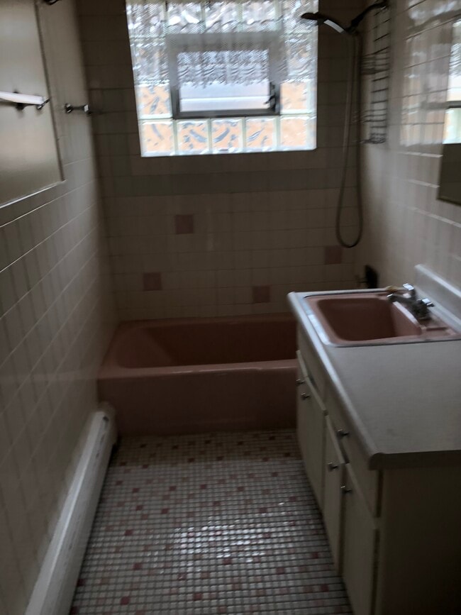 Building Photo - 8140 Smith Ln