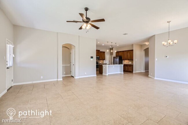 Foto del edificio - 3 br, 2 bath House - 758 Cornflower Court ...