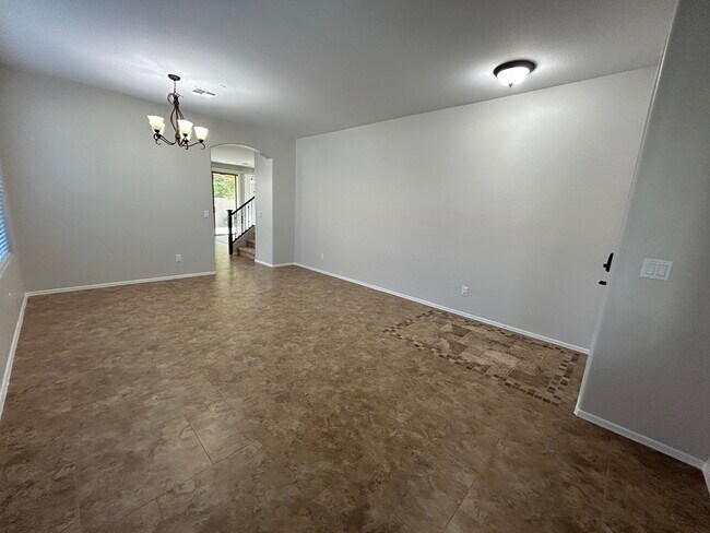 Foto del edificio - 4123 E Cherry Hills Dr