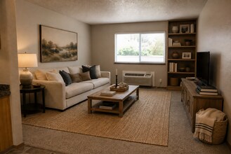 Building Photo - 1501 N Glen Dr