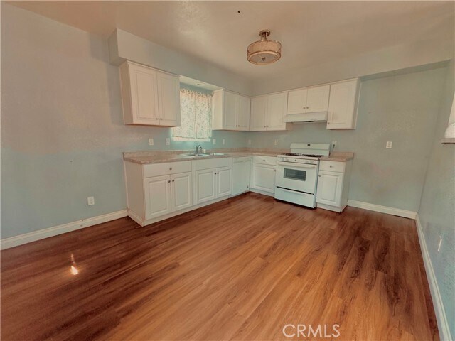 Foto del edificio - 3709 Clark Ave