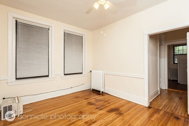 Foto del edificio - 2251 N Lincoln Ave