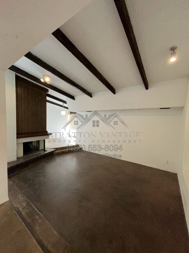 Foto del edificio - 730 N Stewart