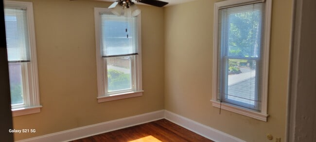 Foto del edificio - 731 Berwyn Ave