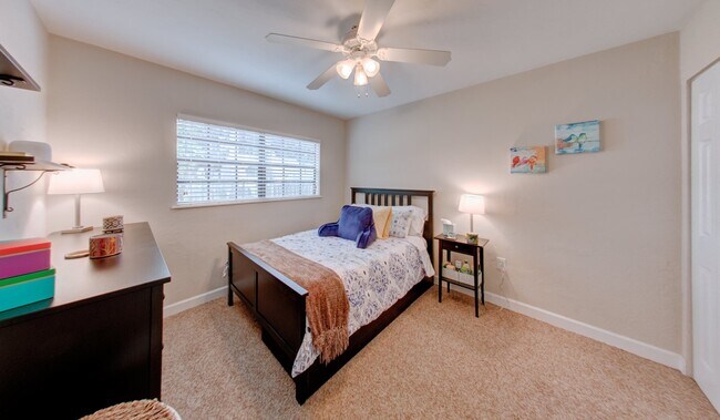 Foto del edificio - 1210 NW 11th Ave