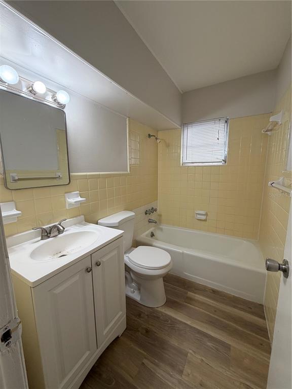 Foto del edificio - 316 W Howry Ave