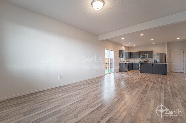Building Photo - 2018 S Taverner Dr