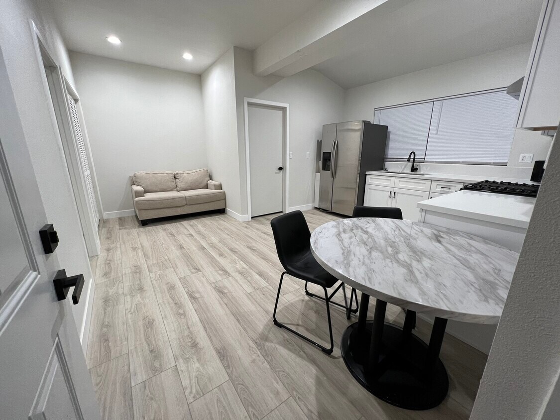 21300 Chirping Sparrow Rd Unit 1, Diamond Bar, CA 91765 Apartments in