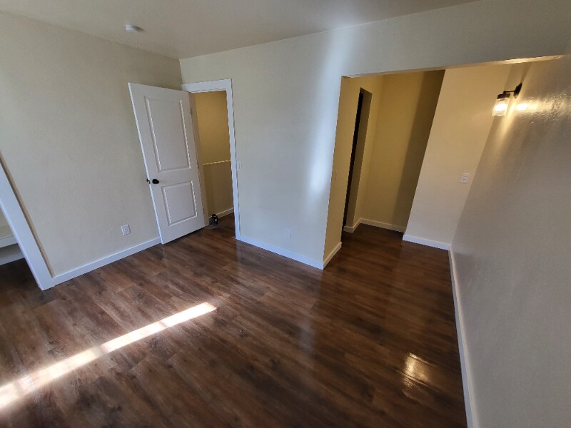 Foto principal - 264 Coventry Ct