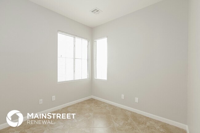 Foto del edificio - 8297 Harvest Spring Pl