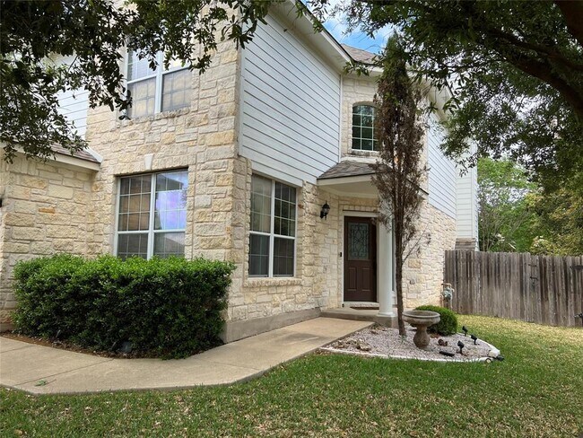 Building Photo - 10501 Dunham Forest Rd