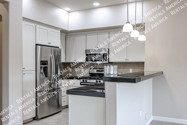 Foto del edificio - 4777 S Fulton Ranch Blvd