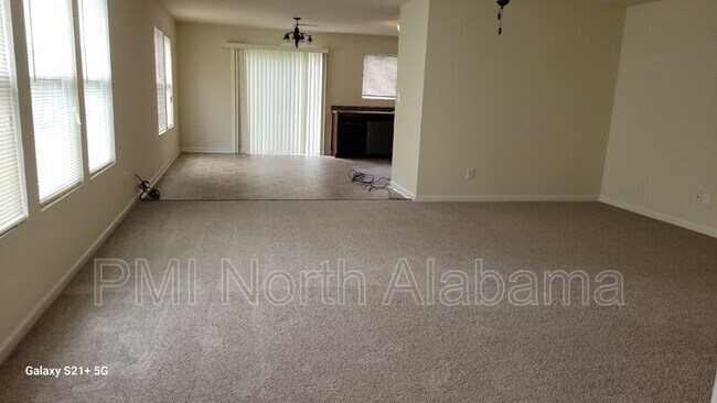 Building Photo - 29979 Abbeywood Ln