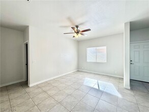 Building Photo - 1835 E Calvada Blvd
