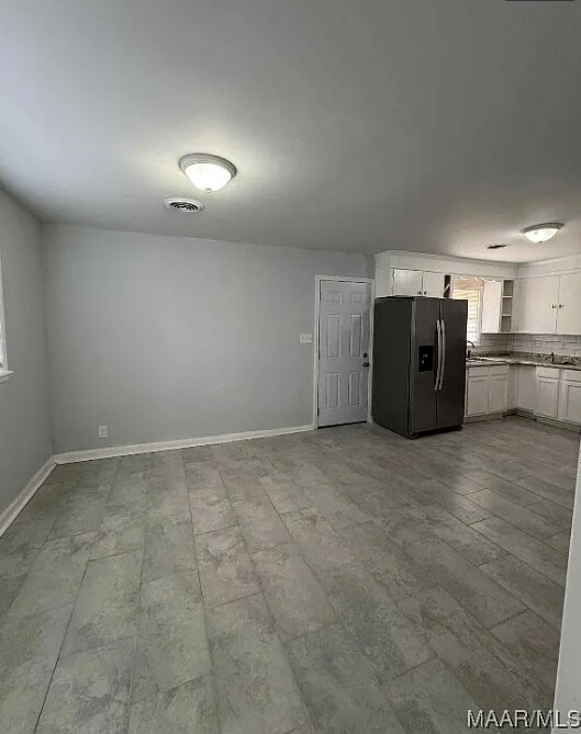Foto del edificio - 1384 Devonshire Dr