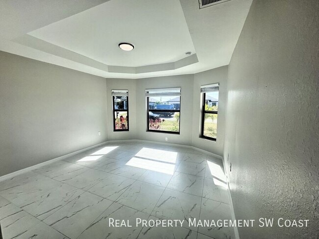 Foto del edificio - 5030 Bristo St