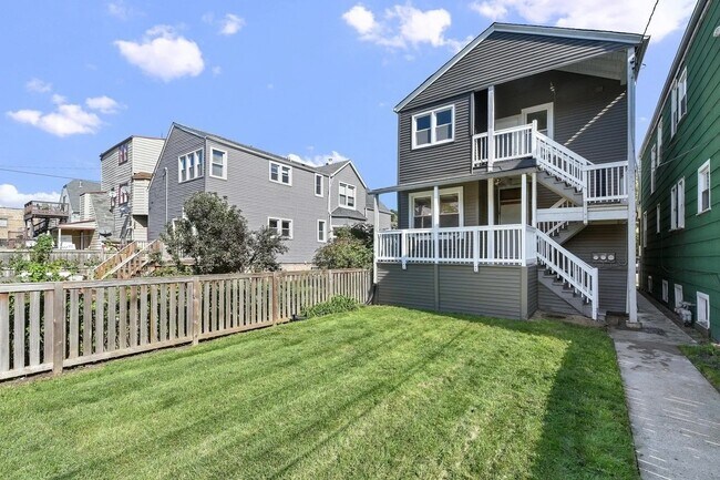 Foto del edificio - 2516 N Central Park Ave