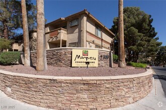 Building Photo - 7300 W Pirates Cove Rd