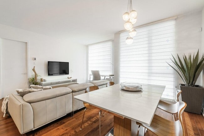 Photo du bâtiment - 859 Rue de la Commune E