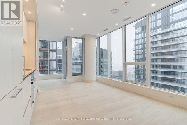 Building Photo - 35 Mercer St