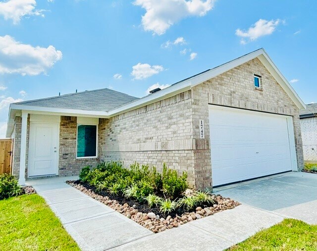 Foto principal - 1747 W Stroker Rd