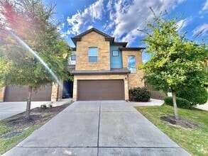Building Photo - 1001 Zodiac Ln