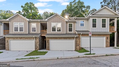 Building Photo - 2576 Mls Cmn Dr