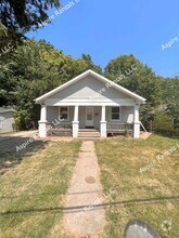 Building Photo - 420 Alexander Ave
