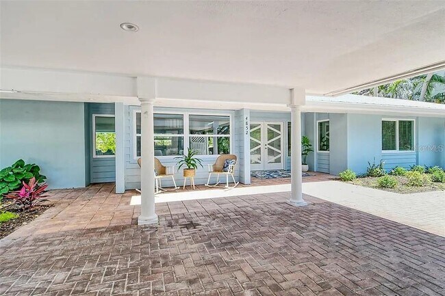 Foto del edificio - 4852 Featherbed Ln