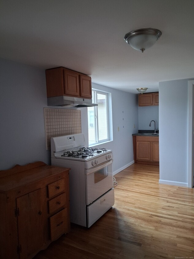 Primary Photo - 959 1st Ave