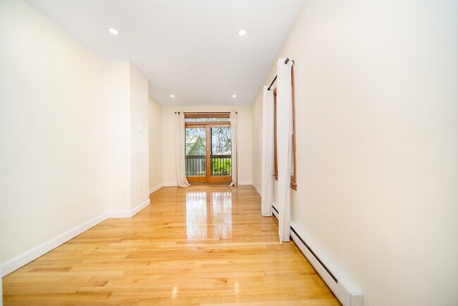 Foto del edificio - 46 Medford St