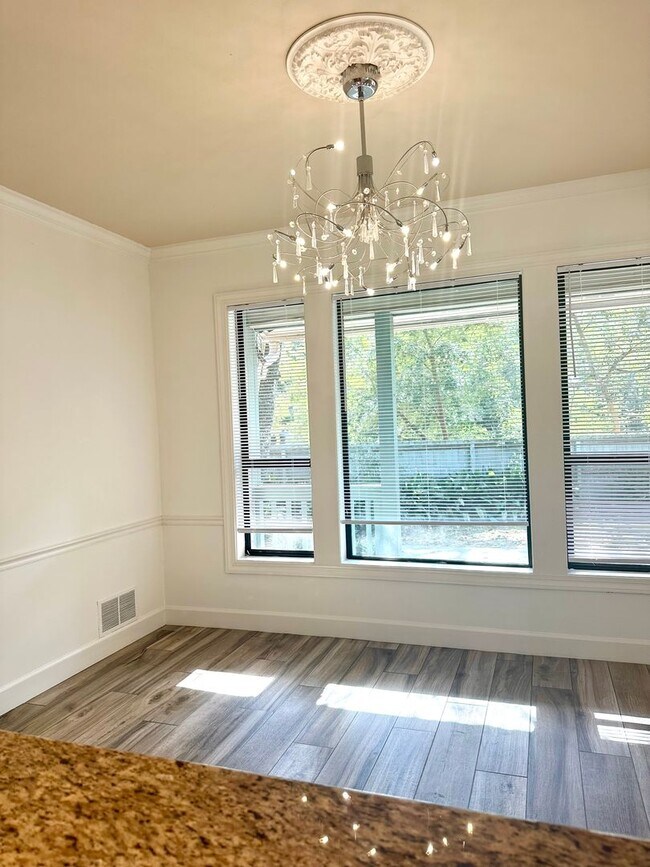 Foto del edificio - White Oak Common 3BR 2 1/2BA