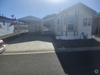 Building Photo - 872 N Mountain Brush Dr