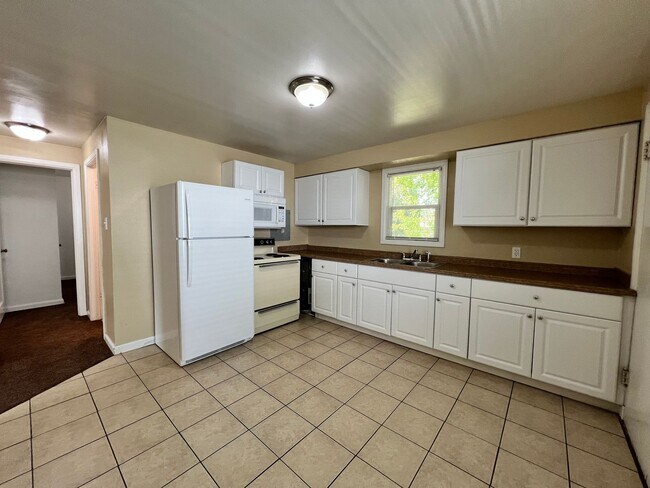 Foto del edificio - 513-513 Willard Ave