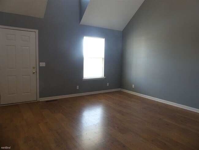 Foto del edificio - 2 br, 1.5 bath Duplex - 133 Hunter Ridge D...
