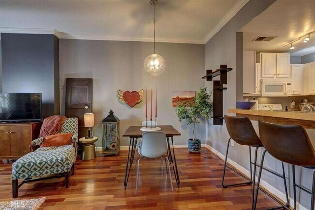 Foto del edificio - 1101 Juniper St NE