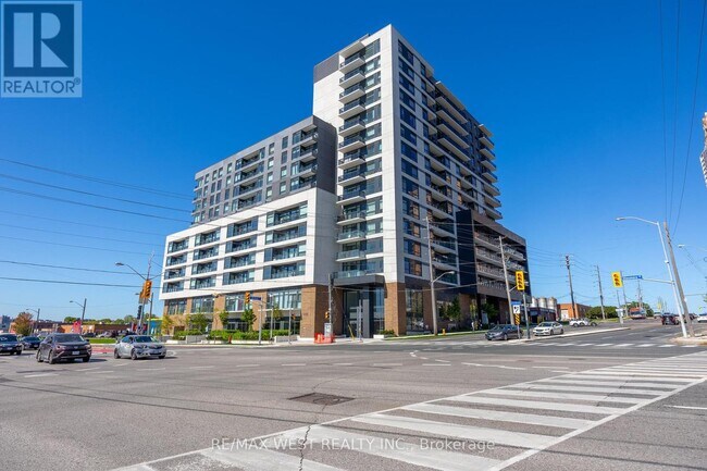 Building Photo - 110-1350-1350 Ellesmere Rd