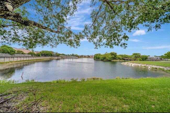 Foto del edificio - 3100 NW 46th St